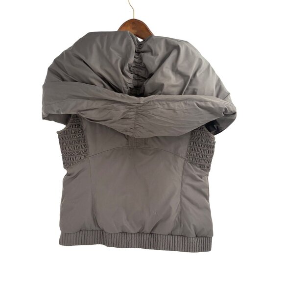 Elie Tahari Down Vest Oversized Collar Womens Medium Outerwear Gray Winter Hood - Picture 2 of 6